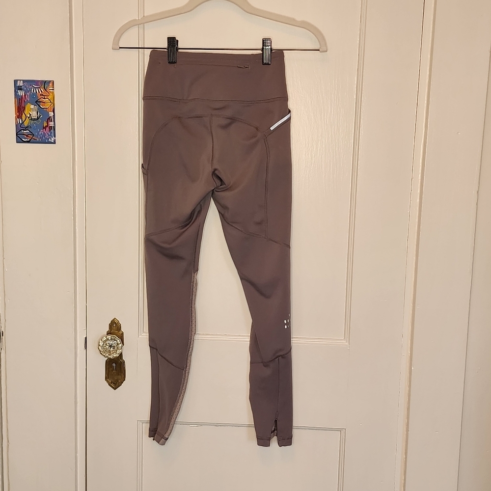 Nike Women's DRI-FIT ADV Run Division Epic Luxe, Grey, XS - Picture 6 of 7